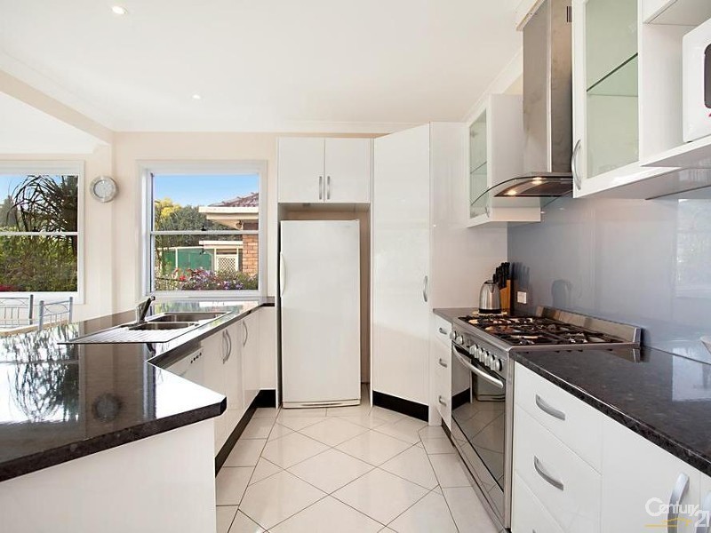 27 Church St, Carrington NSW 2324