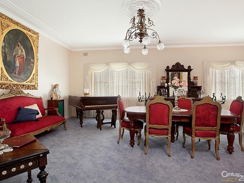 27 Church St, Carrington NSW 2324