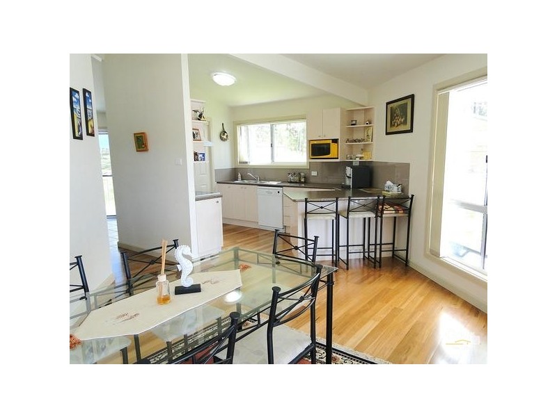 17 Cove Blvd, North Arm Cove NSW 2324