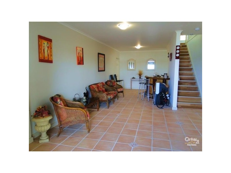 17 Cove Blvd, North Arm Cove NSW 2324