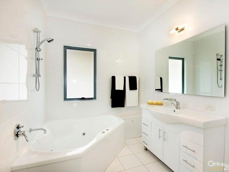 1/34 Binda St, Hawks Nest NSW 2324