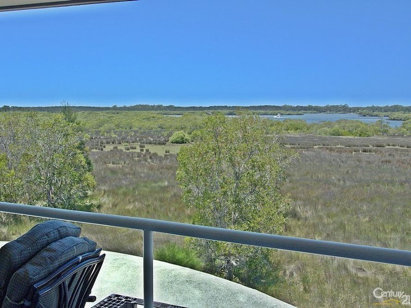 2 Sanctuary Close, Tea Gardens NSW 2324