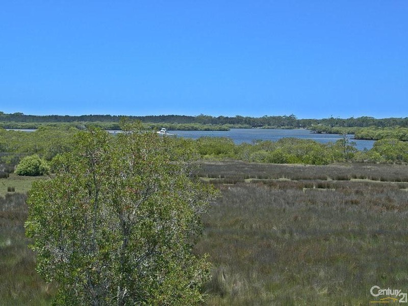 2 Sanctuary Close, Tea Gardens NSW 2324