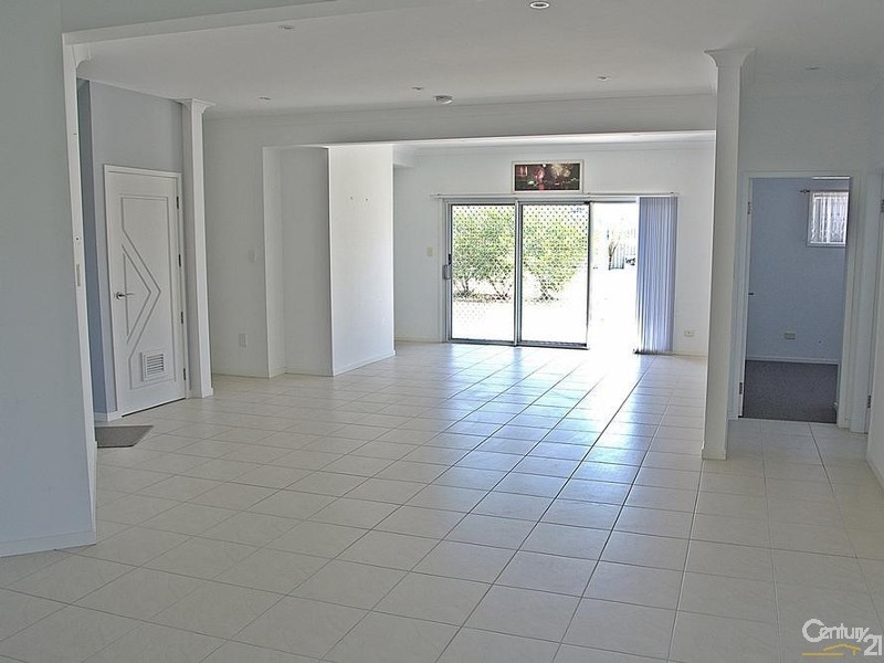 2 Sanctuary Close, Tea Gardens NSW 2324