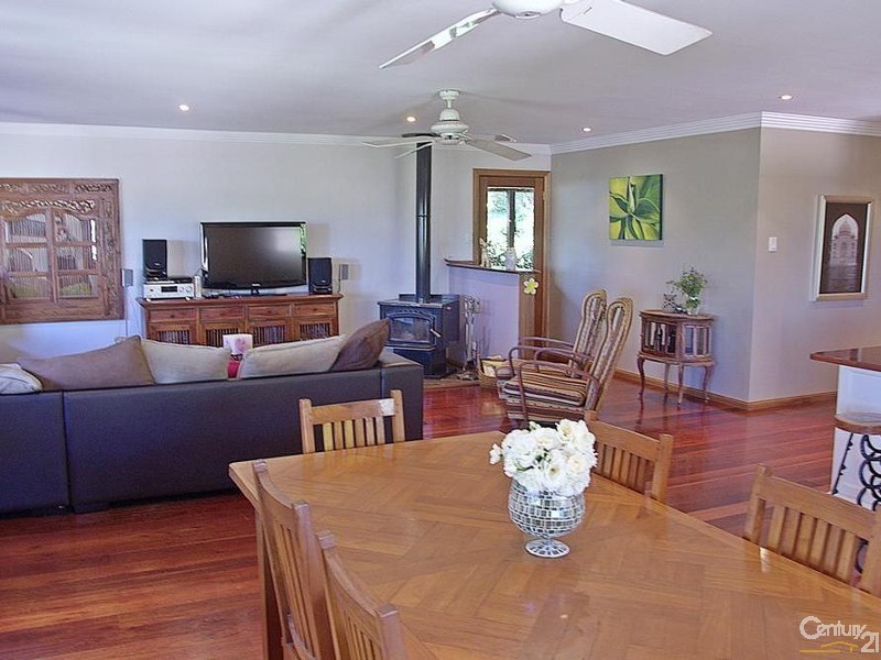 303 Bundabah Rd, Bundabah NSW 2324