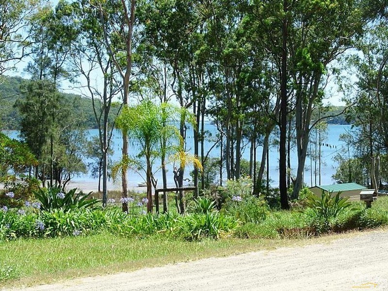 9 Cove Ave, Bundabah NSW 2324