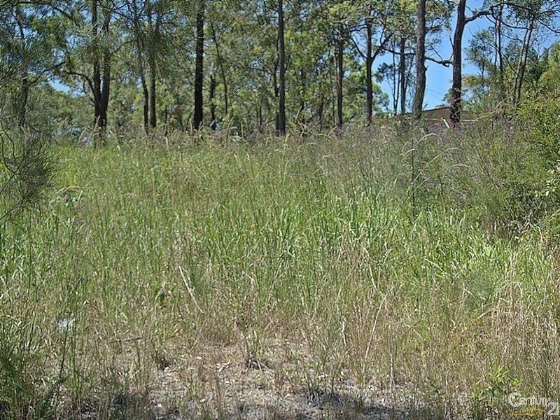 9 Cove Ave, Bundabah NSW 2324