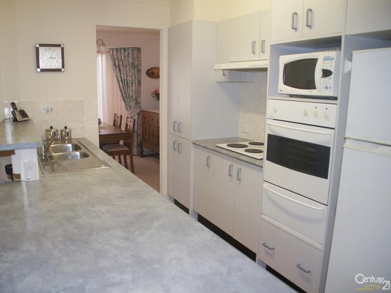 5 Genoa Grove, Tea Gardens NSW 2324