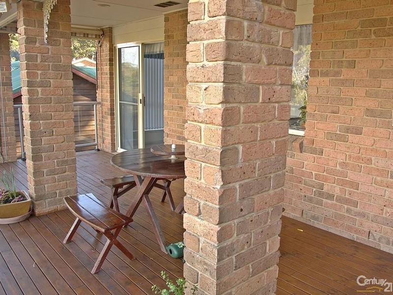 15 The Esplanade, North Arm Cove NSW 2324