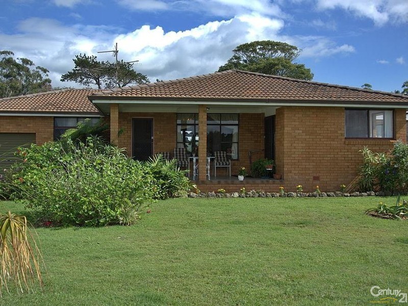 13 Marine Dr, Tea Gardens NSW 2324