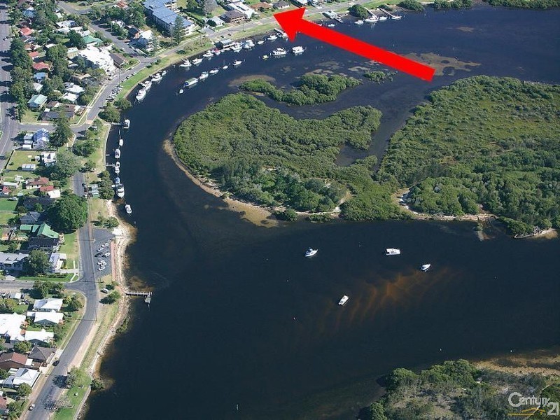 13 Marine Dr, Tea Gardens NSW 2324