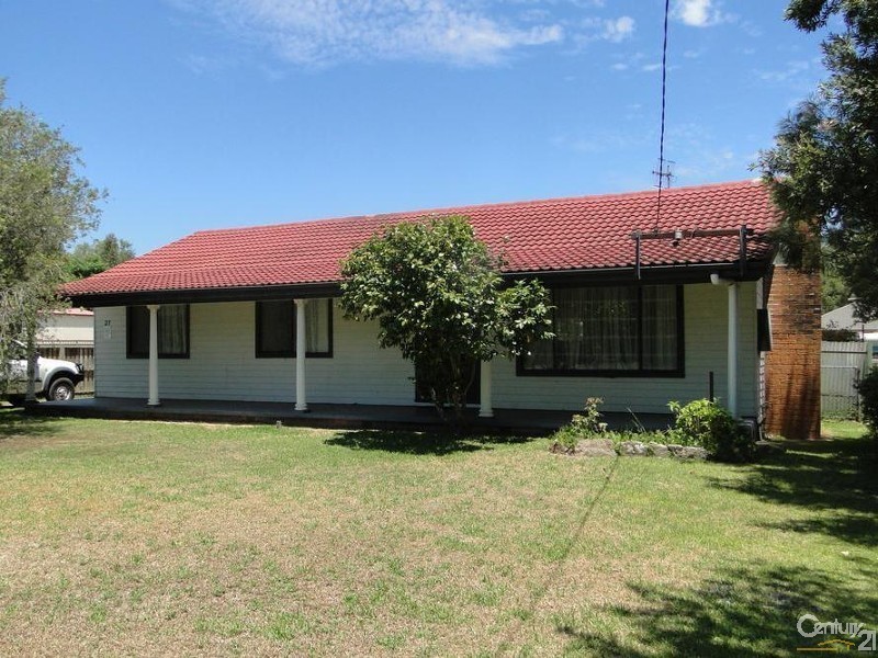 27 Myall Street, Tea Gardens NSW 2324