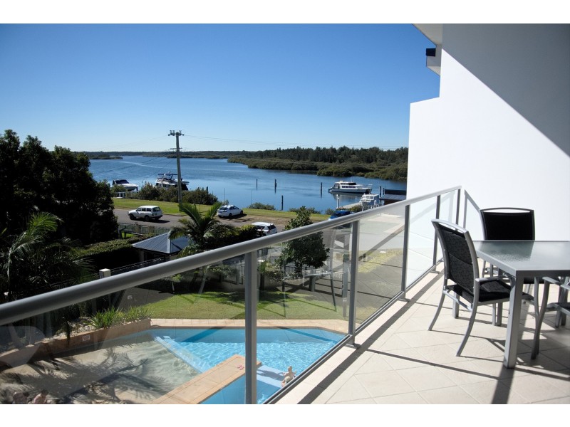 308/19-21 Marine Dr, Tea Gardens NSW 2324