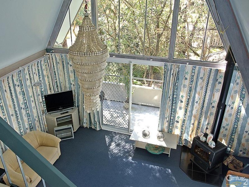 12 Fishermans Walk, Hawks Nest NSW 2324