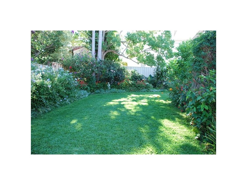 19 Carlton Crescent, Kogarah Bay NSW 2217