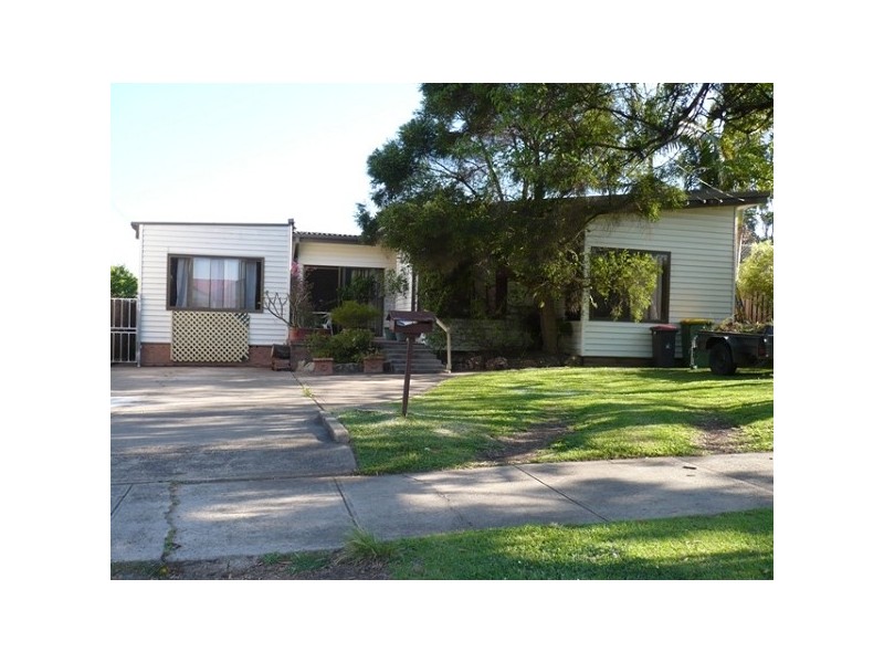 38 Prince Street, Picnic Point NSW 2213