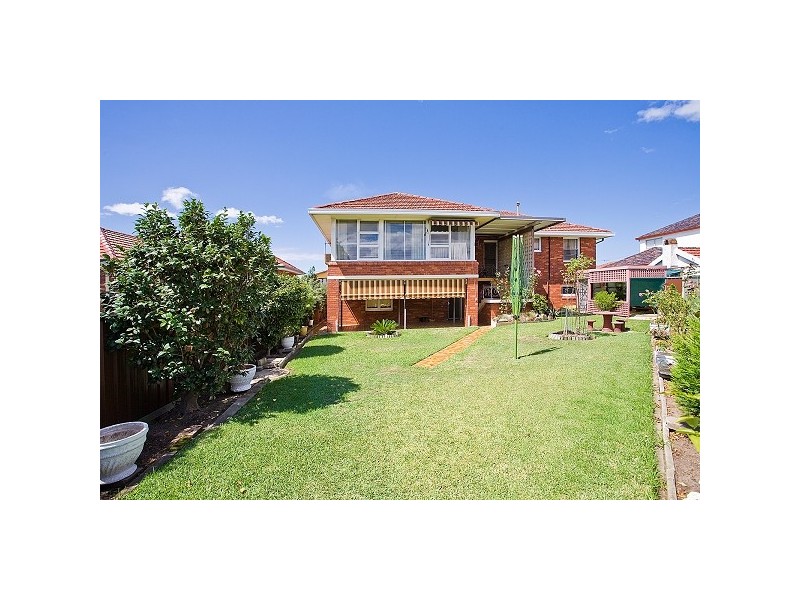 12 Centre Street, Blakehurst NSW 2221