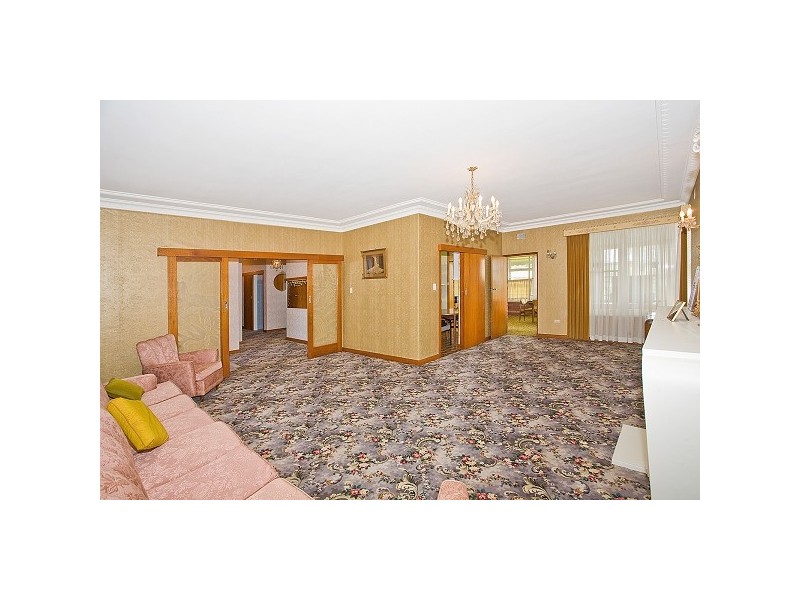 12 Centre Street, Blakehurst NSW 2221