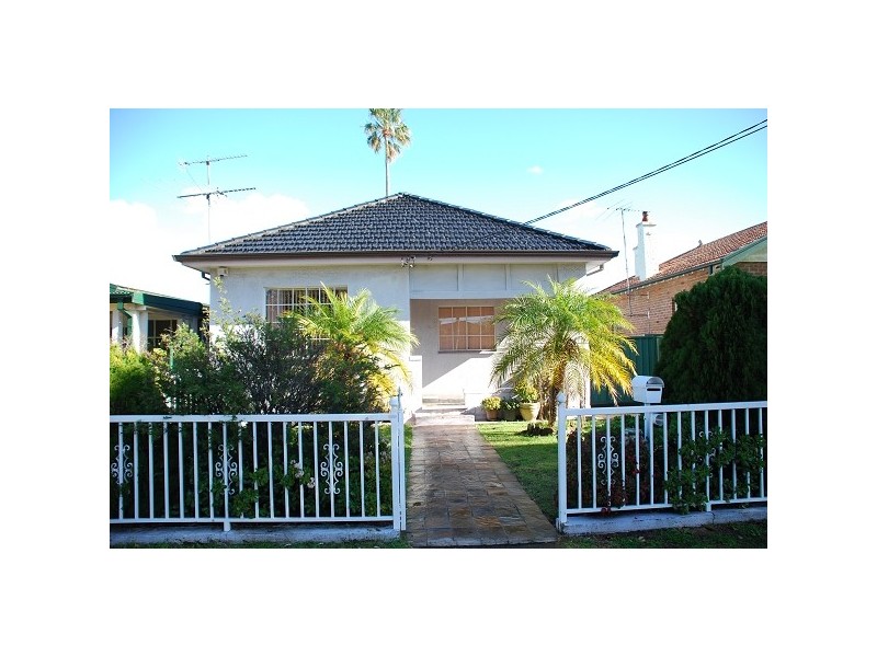 18 Napoleon Street, Sans Souci NSW 2219