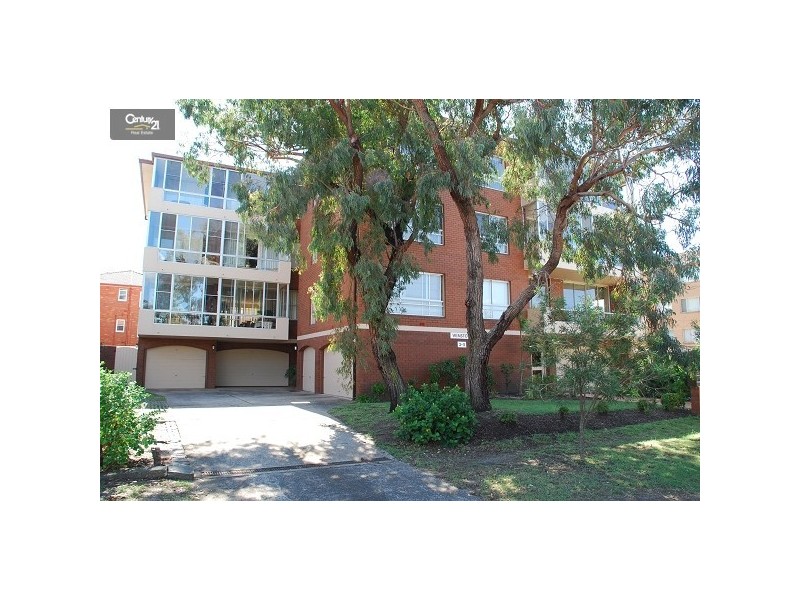 3/3-5 McMillan Avenue, Sandringham NSW 2219