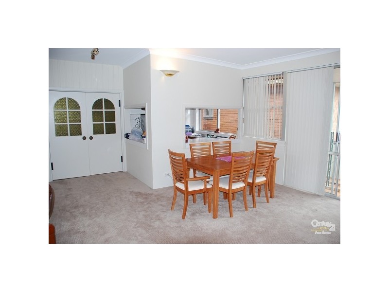 8/3 McMillan Avenue, Sandringham NSW 2219