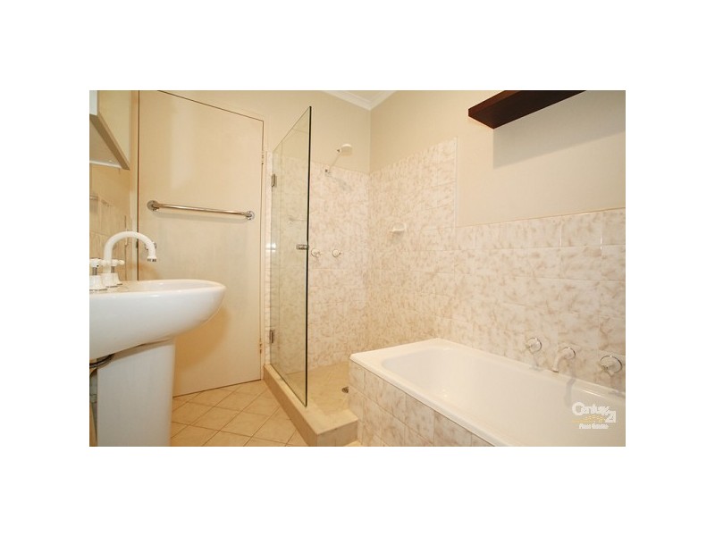 1/142 Chuter Avenue, Sans Souci NSW 2219