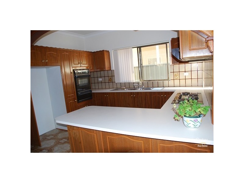 10 Minton Ave, Dolls Point NSW 2219