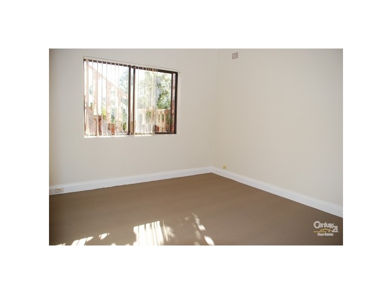 10 Minton Ave, Dolls Point NSW 2219