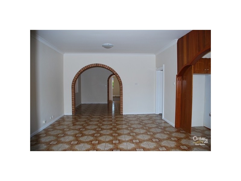 10 Minton Ave, Dolls Point NSW 2219