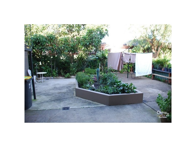 10 Minton Ave, Dolls Point NSW 2219