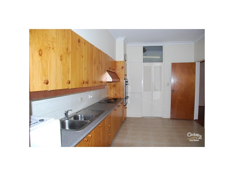 153 Russell Ave, Dolls Point NSW 2219