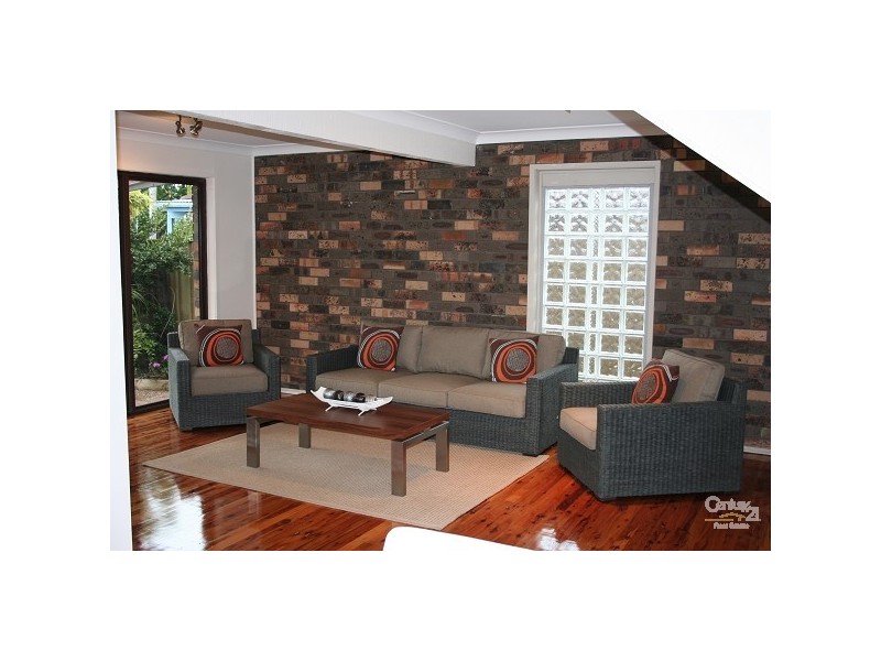 1 Owen Place, Illawong NSW 2234