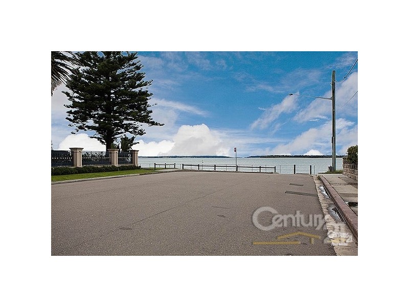 111 Ida Street, Sandringham NSW 2219