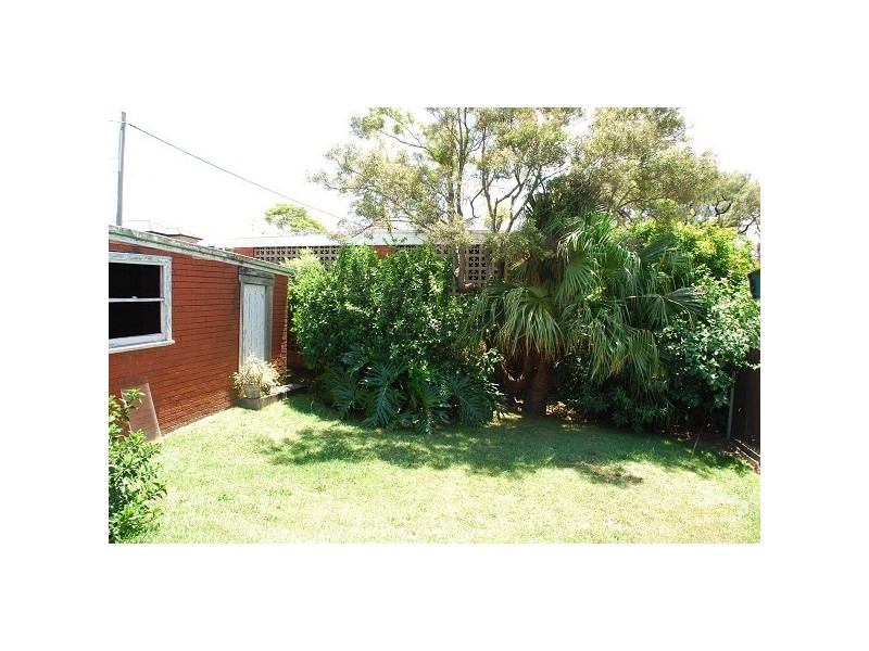 6 Griffiths Street, Sans Souci NSW 2219