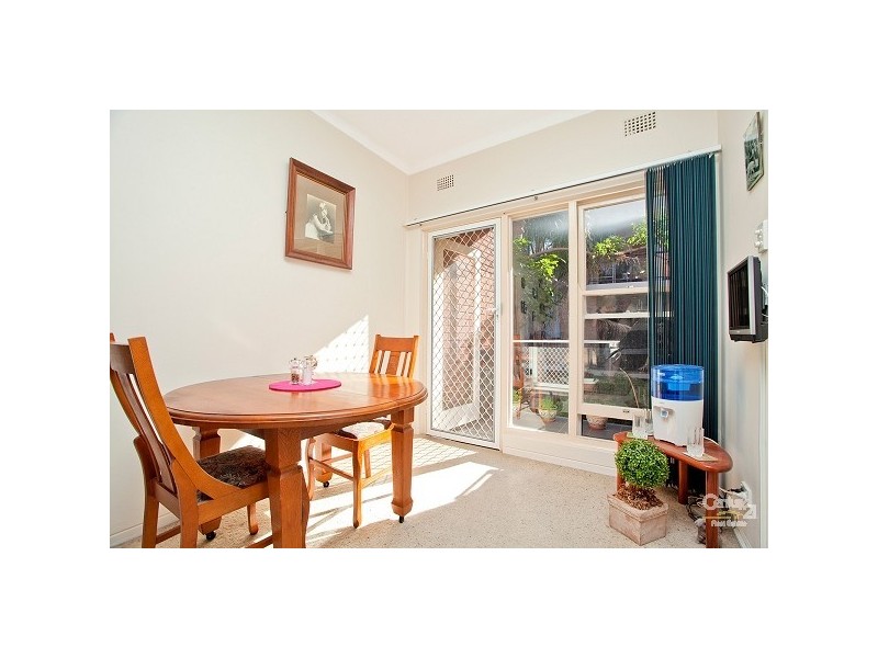 9/11 Gannon Avenue, Dolls Point NSW 2219