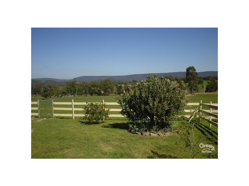 168 Long Swamp Road, Greenwich Park NSW 2580