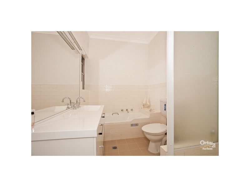 8/3-5 McMillan Avenue, Sandringham NSW 2219