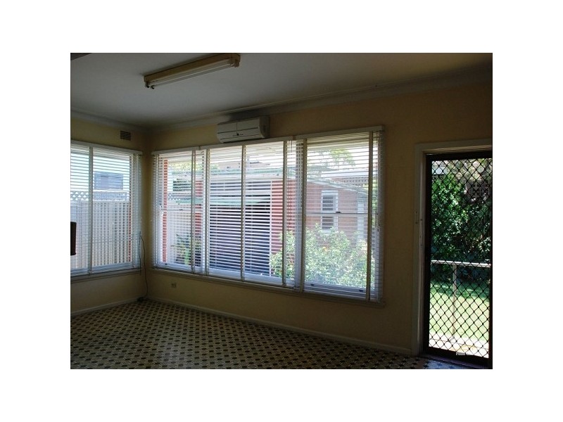 6 Griffiths Street, Sans Souci NSW 2219