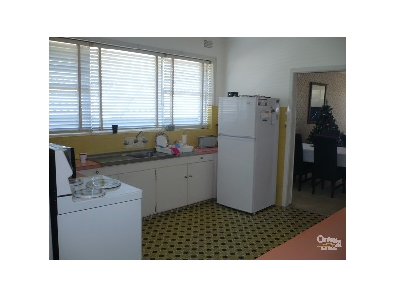 6 Griffiths Street, Sans Souci NSW 2219