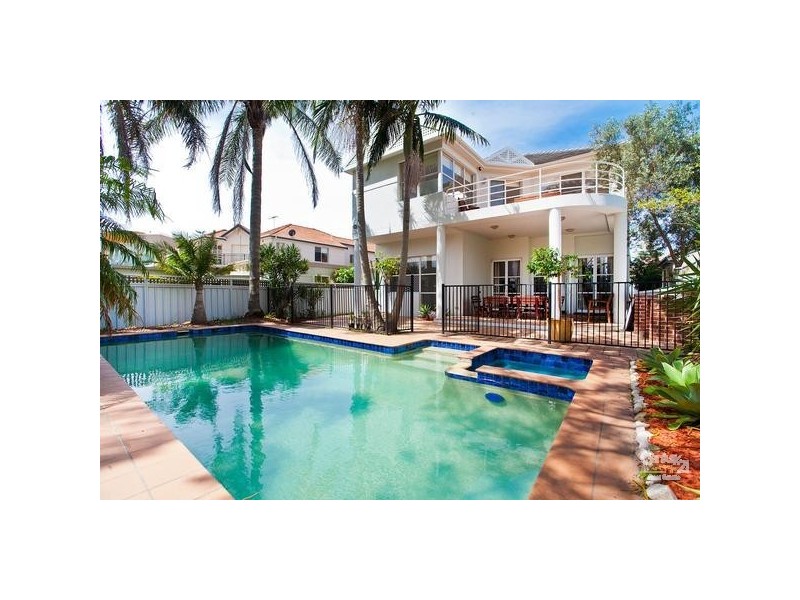 2 Waldron Street, Sandringham NSW 2219