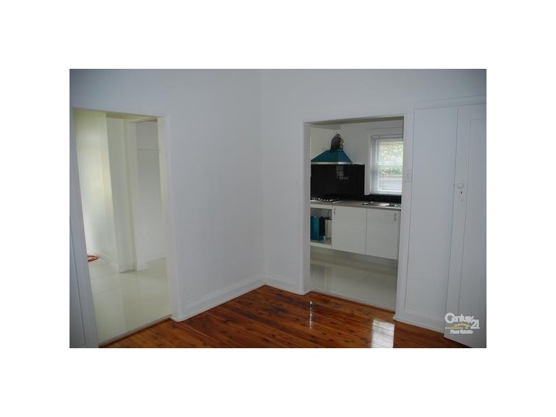 129 Russell Avenue, Dolls Point NSW 2219