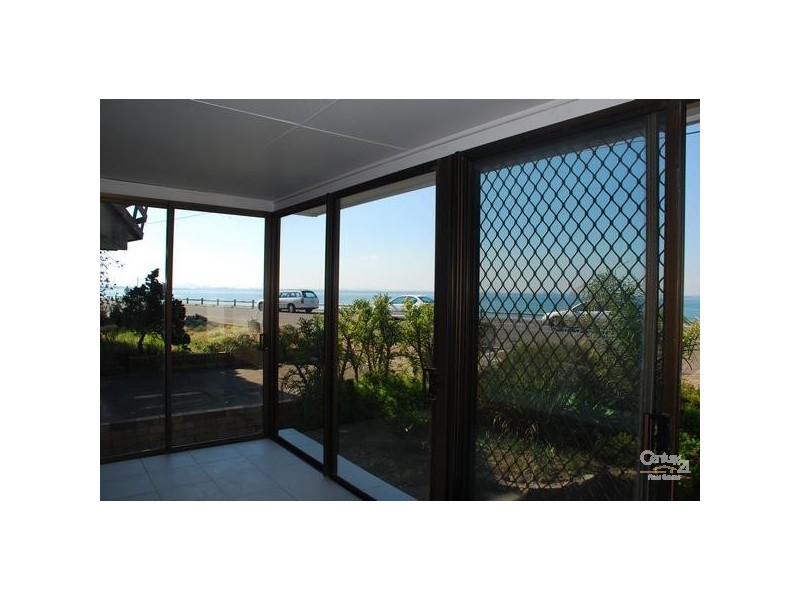 10 Carruthers Drive, Dolls Point NSW 2219