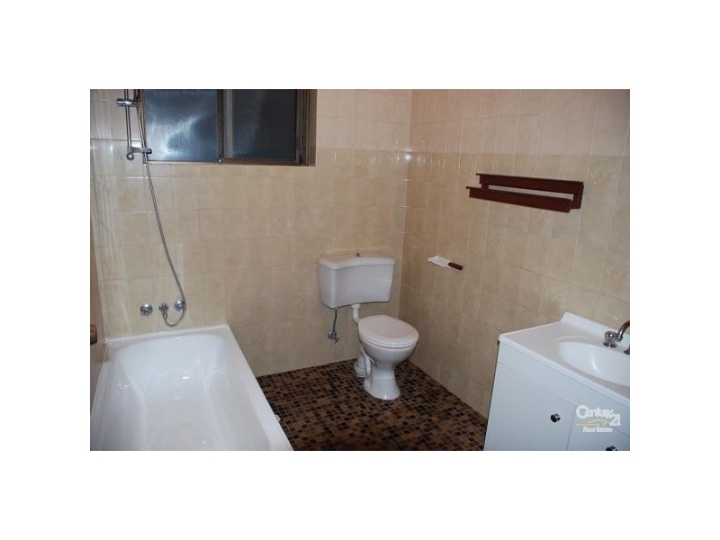 10 Minton Ave, Dolls Point NSW 2219