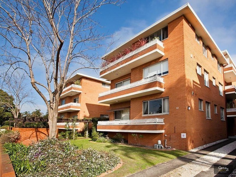 8/19-21 Malua Street, Dolls Point NSW 2219
