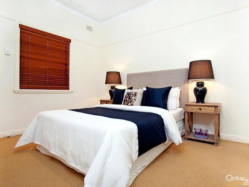 24  Lobb Crescent, Beverley Park NSW 2217