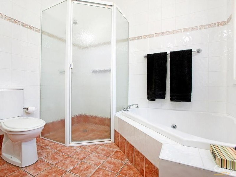 24  Lobb Crescent, Beverley Park NSW 2217