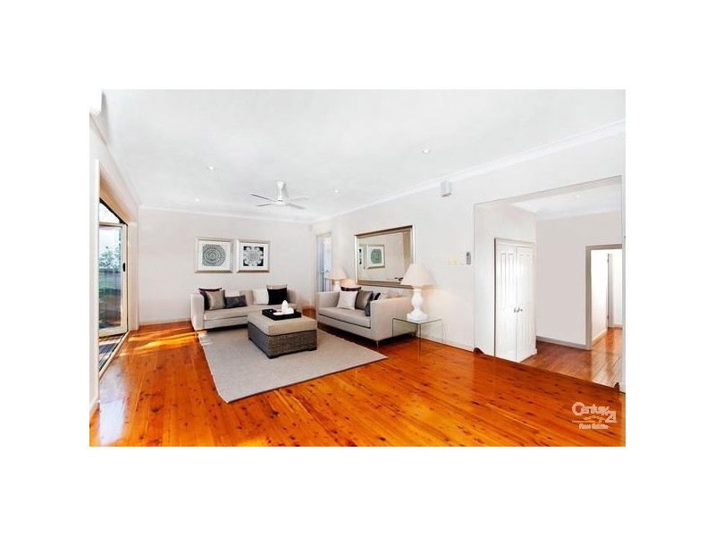 24 Lobb Cresent, Beverley Park NSW 2217