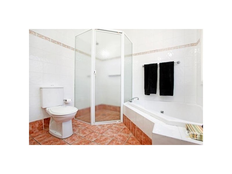 24 Lobb Cresent, Beverley Park NSW 2217