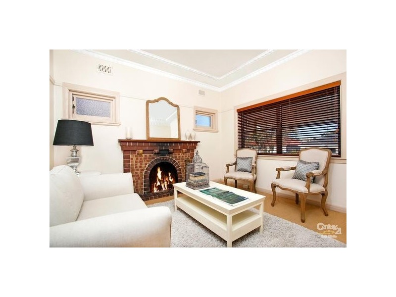 24 Lobb Cresent, Beverley Park NSW 2217