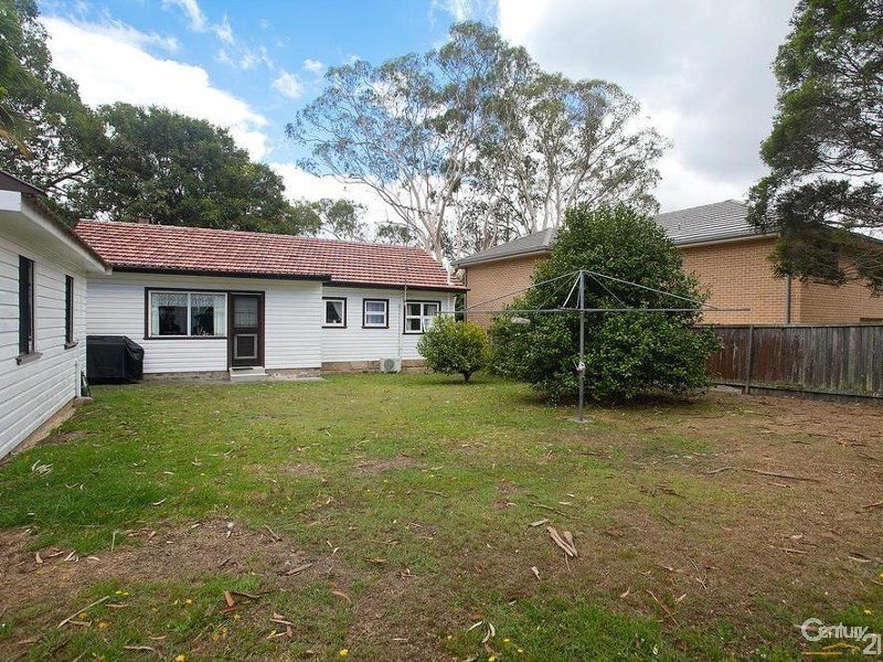 18 Hornby Avenue, Sutherland NSW 2232